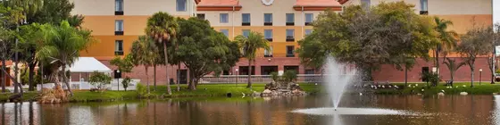 Holiday Inn Express Hotel & Suites Tampa Stadium-Airport | Florida - Tampa (ve civarı) - Tampa