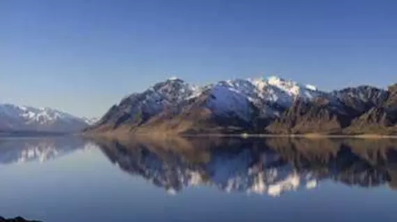 Lake Hawea Holiday Park | Otago - Hawea Gölü