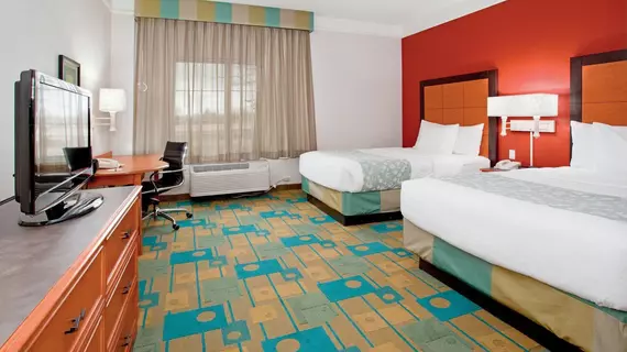 La Quinta Inn & Suites Denver Southwest Lakewood | Kolorado - Denver (ve civarı) - Lakewood