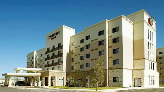 Courtyard by Marriott San Antonio Six Flags at The RIM | Teksas - San Antonio (ve civarı) - San Antonio