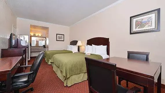 Quality Inn Temecula Valley Wine Country | Kaliforniya - Riverside County - Temecula (ve civarı) - Temecula