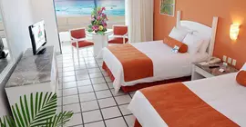 Flamingo Cancun Resort | Quintana Roo - Benito Juárez - Cancun (ve civarı) - Oteller Bölgesi - Avenida Kukulkan