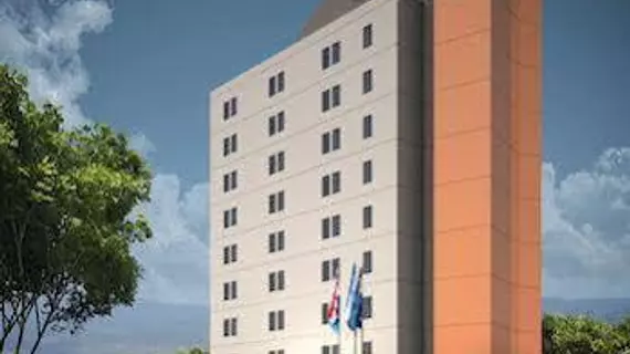 LQ Hotel Tegucigalpa | Francisco Morazan (bölge) - Tegucigalpa