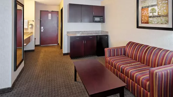 Holiday Inn Express Hotel & Suites Portland - Jantzen Beach | Oregon - Portland (ve civarı) - Portland