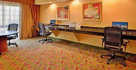 Holiday Inn Hotel & Suites Springfield | Missouri - Springfield (ve civarı) - Springfield