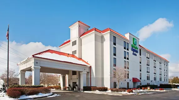 Holiday Inn Express Hotel & Suites Pigeon Forge | Tennessee - Gatlinburg - Pigeon Forge (ve civarı) - Pigeon Forge