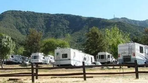 Rancho Oso RV & Camping Resort | Kaliforniya - Santa Barbara (ve civarı) - Santa Barbara