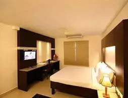 Hotel Crescent Crest | Tamil Nadu - Tiruvallur - Chennai (ve civarı) - Sriperumbudur