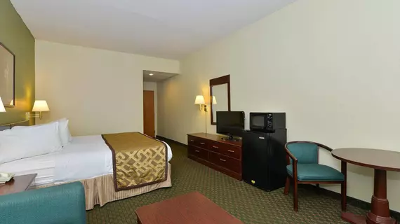 Quality Inn & Suites Southport | Indiana - Indianapolis (ve civarı) - Indianapolis