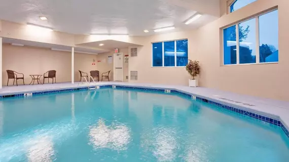 Baymont Inn & Suites East Windsor | Connecticut - Hartford (ve civarı) - East Windsor