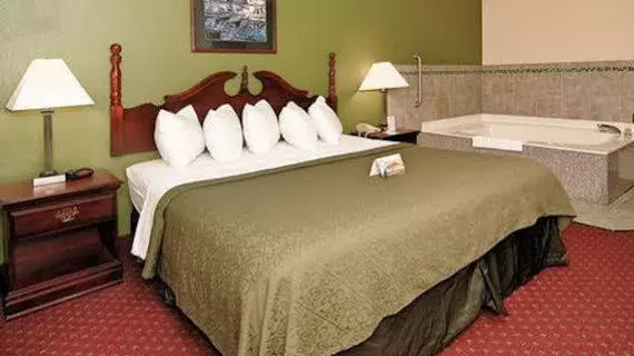 Quality Inn & Suites - South Bend | Indiana - South Bend (ve civarı) - South Bend