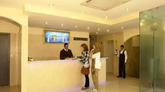 Hotel Bill Palace | Batı Delhi - Ulusal Eyalet Başkenti Delhi - Delhi (ve civarı) - Yeni Delhi - Karol Bagh