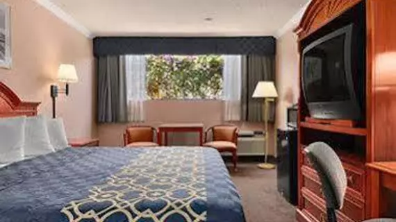 Days Inn Airport Center LAX | Kaliforniya - Los Angeles County - Inglewood