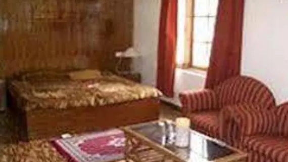 Hotel Chetna & Cottage | Himaşal Pradeş - Manali (ve civarı) - Kullu