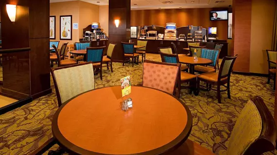 Holiday Inn Express Daytona Beach Shores | Florida - Daytona Beach (ve civarı) - Daytona Beach Shores