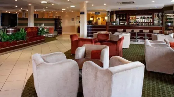 Holiday Inn Express Dunfermline | İskoçya - Fife (kontluk) - Dunfermline