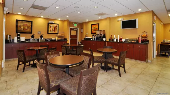 Best Western Plus Hotel At The Convention Center | Kaliforniya - Los Angeles County - Long Beach - Merkez