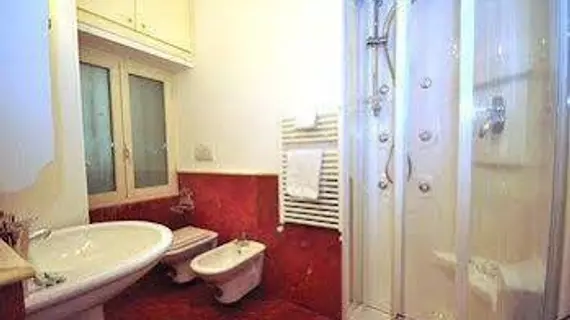 Holiday Apartment Rome - Colosseum | Lazio - Roma (ve civarı) - Roma Kent Merkezi - Monti