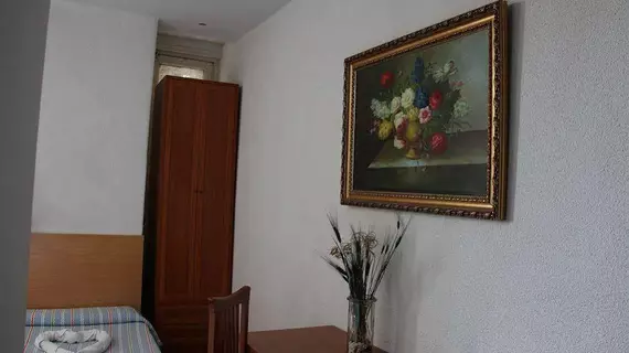 Hostal Estela | Madrid Özerk Topluluğu - Madrid (ve civarı) - Madrid