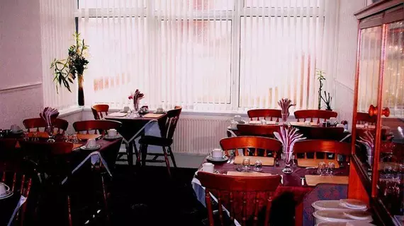 Marsden Hotel | Lancashire (kontluk) - Blackpool - Güney Sahili