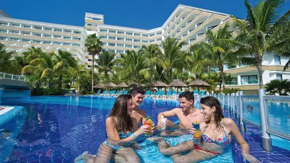 Riu Caribe All Inclusive | Quintana Roo - Benito Juárez - Cancun (ve civarı) - Oteller Bölgesi - Avenida Kukulkan