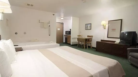 AMERICAS BEST VALUE INN | Minnesota - Rochester (ve civarı) - Zumbrota