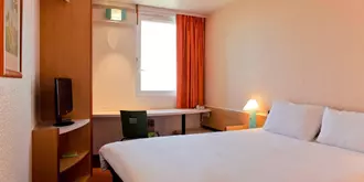 Hotel ibis Lyon Est Bron