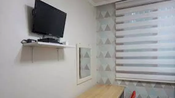 Hongdae Guesthouse FIREFLY | Gyeonggi - Seul (ve civarı) - Mapo - Yeonnam-dong