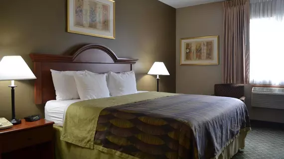 Best Western PLUS Tulsa Inn & Suites | Oklahoma - Tulsa (ve civarı) - Tulsa