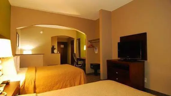 Quality Suites Sulphur | Louisiana - Lake Charles (ve civarı) - Sulphur