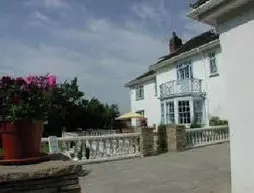 Westfield House - Guest house | Bristol (ve civarı) - North Somerset - Bristol - Stoke Bishop