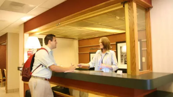 Hampton Inn Cape Girardeau | Missouri - Sikeston (ve civarı) - Cape Girardeau