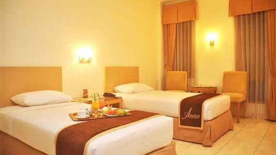 Ahadiat Hotel and Bungalow | West Java - Bandung (ve civarı) - Bandung