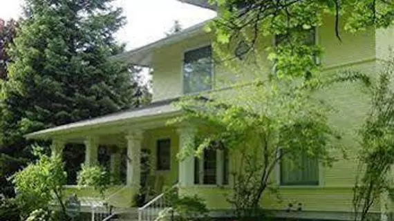 The McFarland Inn Bed and Breakfast | Idaho - Coeur d'Alene (ve civarı) - Coeur d'Alene