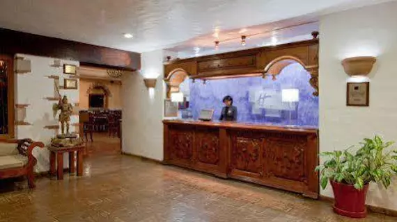 Holiday Inn Express Morelia | Michoacan - Morelia (ve civarı) - Morelia