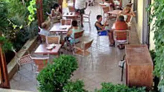 Lefkoniko Bay Hotel | Girit Adası - Rethimnon (bölge) - Rethimnon