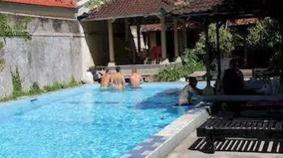 Ayu Beach Inn | Bali - Kuta - Kuta Merkezi