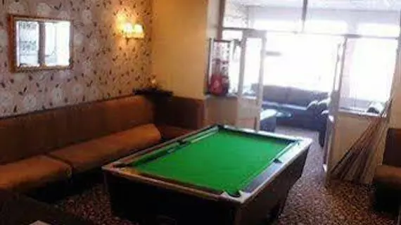 Oakwell Hotel | Lancashire (kontluk) - Blackpool - Güney Sahili