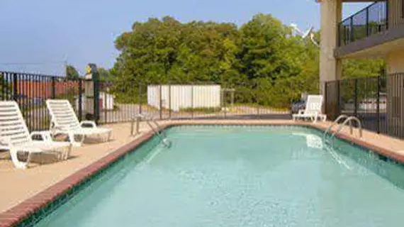 Econo Lodge Jasper  | Alabama - Jasper