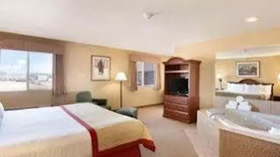 Baymont Inn and Suites Pinedale | Wyoming - Pinedale