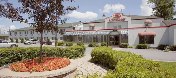 Econo Lodge | Quebec - Montreal (ve civarı) - Montreal - Saint-Laurent