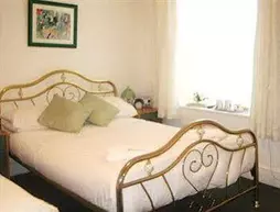 Bridgeside Guest House - B&B