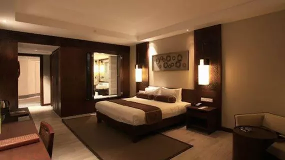 Crowne Plaza Danang | Thua Thien-Hue (vilayet) - Da Nang (ve civarı) - Da Nang