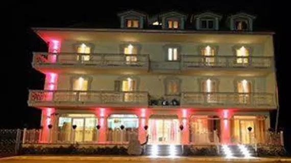 Palace Hotel Una Nuova Strada | Calabria - Catanzaro (vilayet) - Nocera Terinese