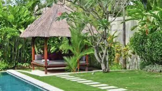 Villa Kebun | Bali - Badung - Seminyak - Dyanapura