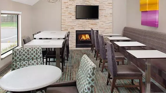 Residence Inn Detroit Troy/Madison Heights | Michigan - Detroit (ve civarı) - Madison Heights