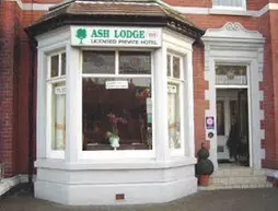 Ash Lodge - Guest house | Lancashire (kontluk) - Blackpool - Blackpool Şehir Merkezi