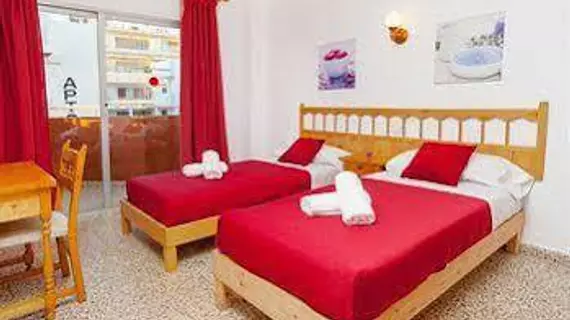 Apartamentos Puet | Balearic Adaları - İbiza Adası - Sant Antoni de Portmany