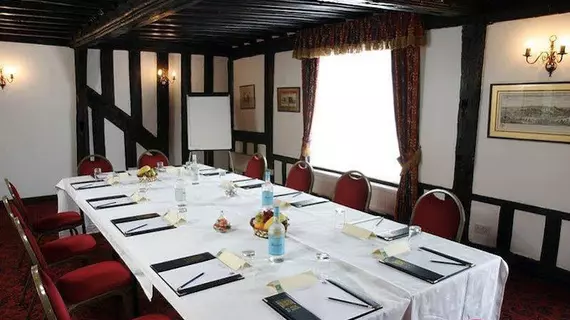 Brook Red Lion Hotel | Essex (kontluk) - Colchester