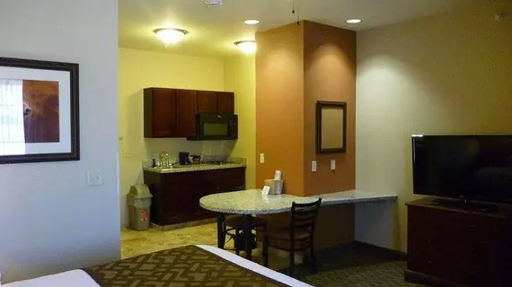 Best Western North Edge Inn | Kansas - Dodge City (ve civarı) - Dodge City